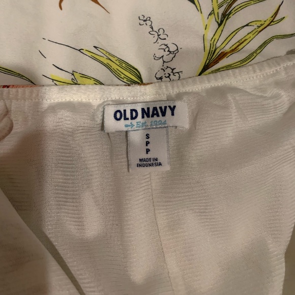 Old Navy Floral Dress - Picture 3 of 7